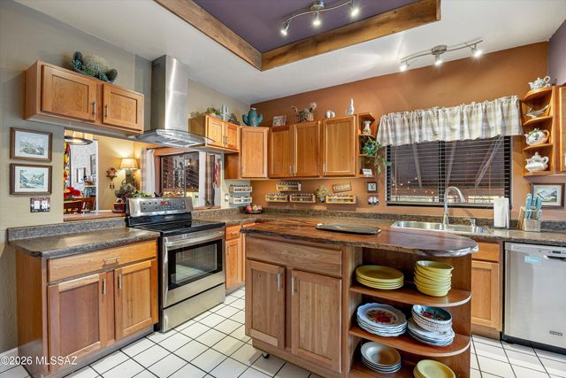 3902 N Calle Entrada, Tucson, AZ 85749