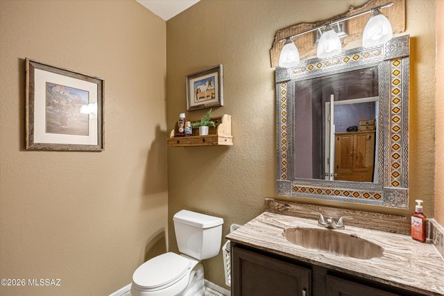 3902 N Calle Entrada, Tucson, AZ 85749