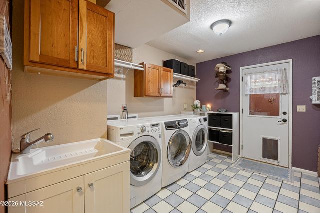 3902 N Calle Entrada, Tucson, AZ 85749