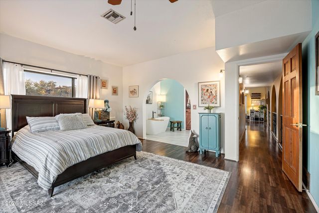 3902 N Calle Entrada, Tucson, AZ 85749