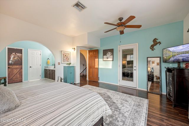 3902 N Calle Entrada, Tucson, AZ 85749