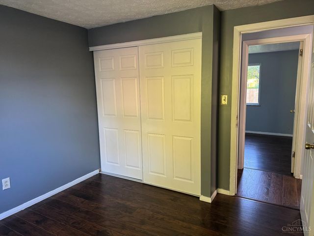 1863 W Kemper Road, Forest Park, OH 45240