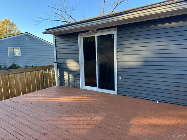 1863 W Kemper Road, Forest Park, OH 45240