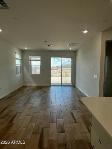 32564 N SMOKE VIEW Trail, Peoria, AZ 85383