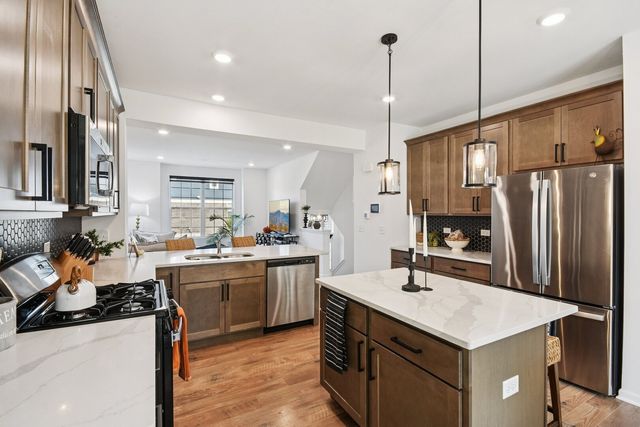 9245 Harlowe Lane, Orland Park, IL 60462