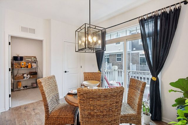 9245 Harlowe Lane, Orland Park, IL 60462