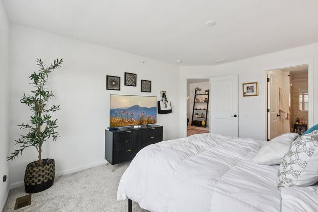 9245 Harlowe Lane, Orland Park, IL 60462