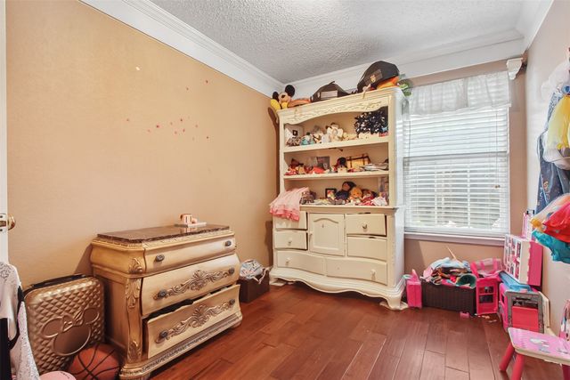 2704 Game Lake Drive, Irving, TX 75060