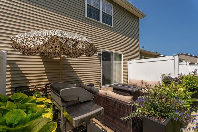 35 Union Common, Amherst, NY 14221