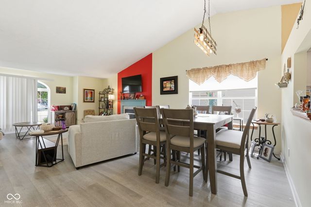 14058 Meadow Lake Drive, Fishers, IN 46038