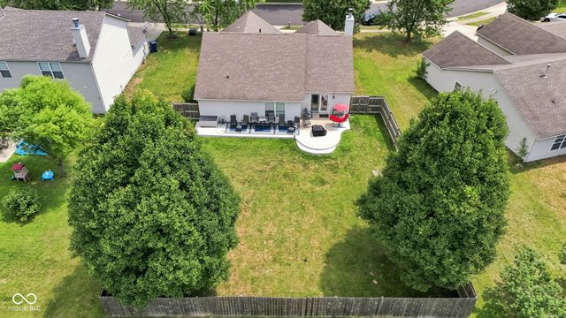 14058 Meadow Lake Drive, Fishers, IN 46038