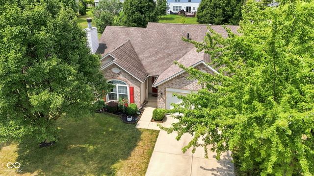 14058 Meadow Lake Drive, Fishers, IN 46038