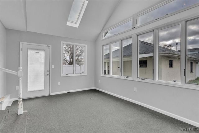 2965 Jerauld Avenue, Niagara Falls, NY 14305