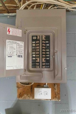 2965 Jerauld Avenue, Niagara Falls, NY 14305