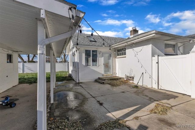 2965 Jerauld Avenue, Niagara Falls, NY 14305