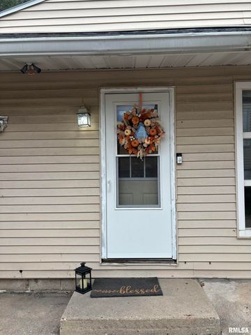 117 WALNUT Street, North Pekin, IL 61554