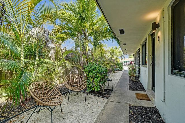 754 NE 40th St B, Fort Lauderdale, FL 33334