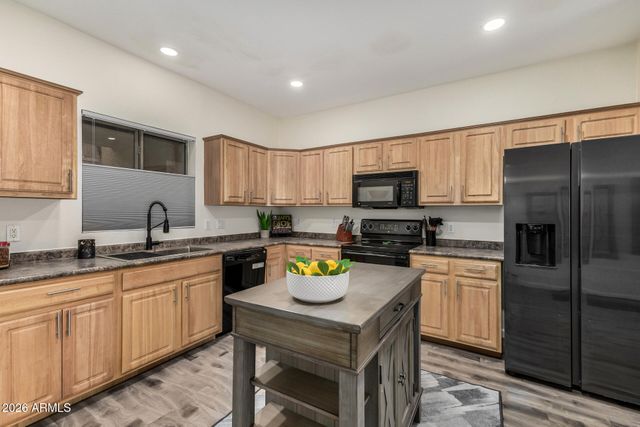 920 E DEVONSHIRE Avenue 2027, Phoenix, AZ 85014