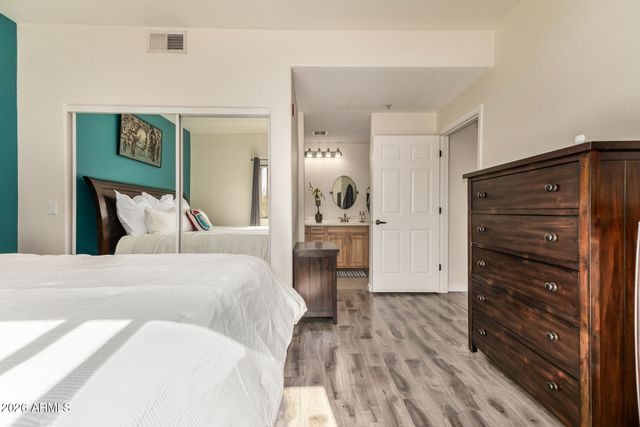 920 E DEVONSHIRE Avenue 2027, Phoenix, AZ 85014