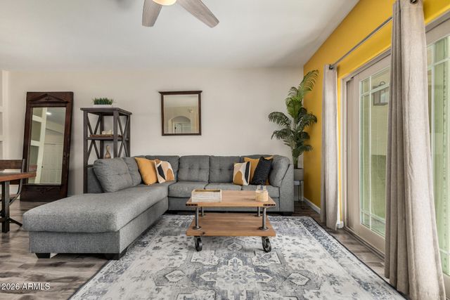 920 E DEVONSHIRE Avenue 2027, Phoenix, AZ 85014