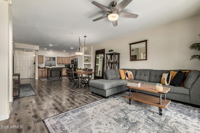 920 E DEVONSHIRE Avenue 2027, Phoenix, AZ 85014