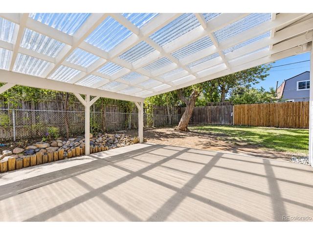 2631 S Green Ct, Denver, CO 80219
