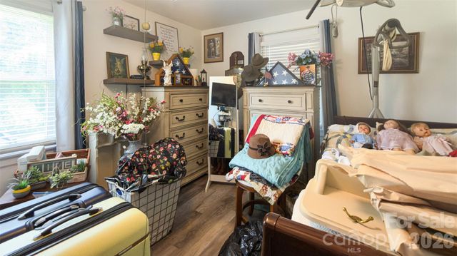 408 Oakdale Street, Gastonia, NC 28054