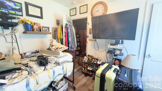 408 Oakdale Street, Gastonia, NC 28054