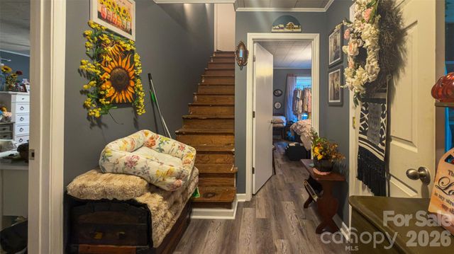 408 Oakdale Street, Gastonia, NC 28054