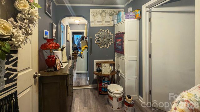 408 Oakdale Street, Gastonia, NC 28054