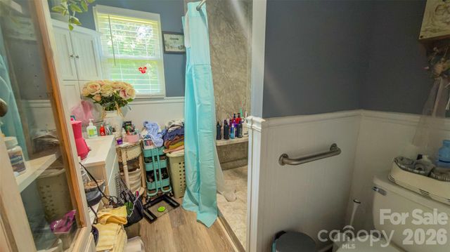 408 Oakdale Street, Gastonia, NC 28054