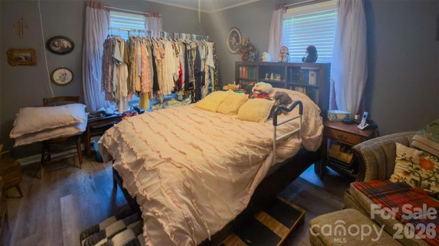 408 Oakdale Street, Gastonia, NC 28054