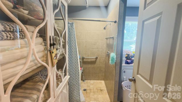 408 Oakdale Street, Gastonia, NC 28054