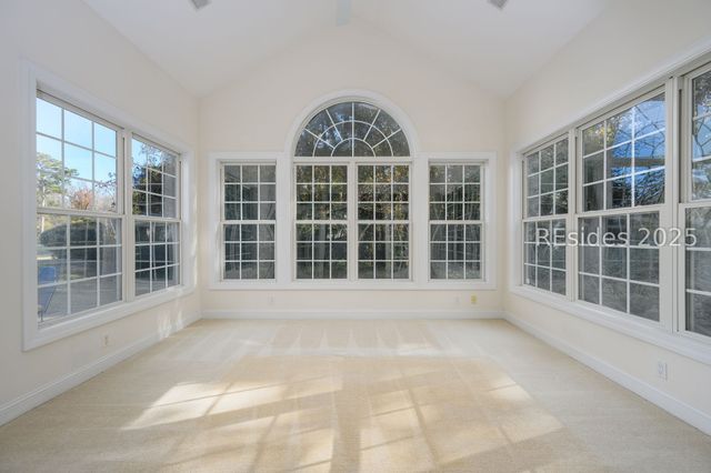 7 Crescent Cir, Bluffton, SC 29910