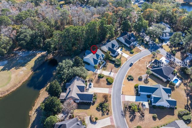 7 Crescent Cir, Bluffton, SC 29910
