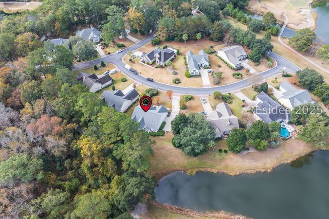 7 Crescent Cir, Bluffton, SC 29910