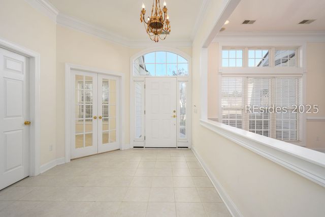 7 Crescent Cir, Bluffton, SC 29910