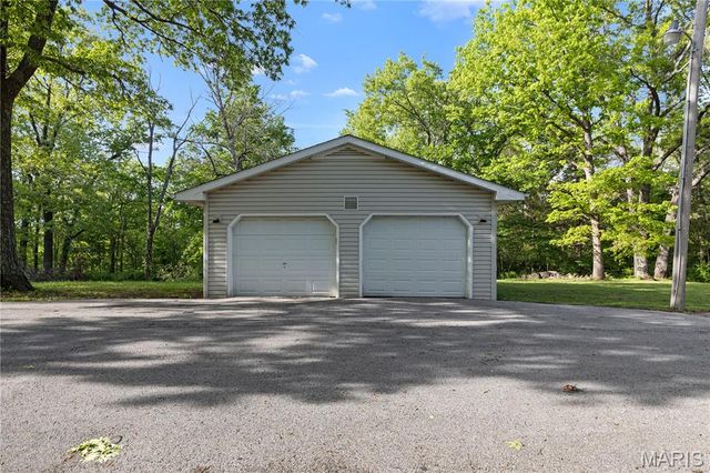 2557 Nike Base Road, Catawissa, MO 63015