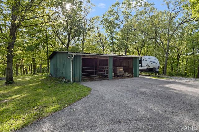 2557 Nike Base Road, Catawissa, MO 63015