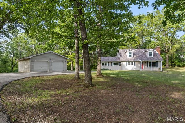 2557 Nike Base Road, Catawissa, MO 63015