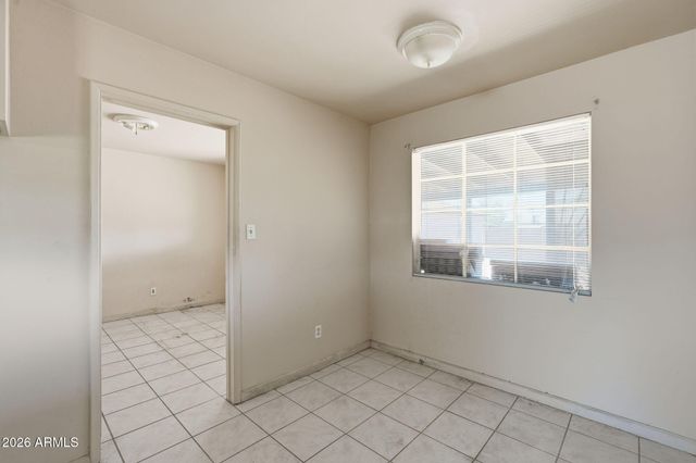 2743 W Ocotillo Road, Phoenix, AZ 85017