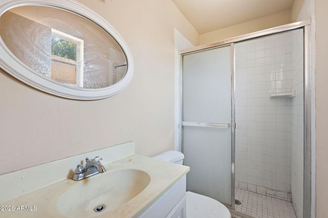 2743 W Ocotillo Road, Phoenix, AZ 85017