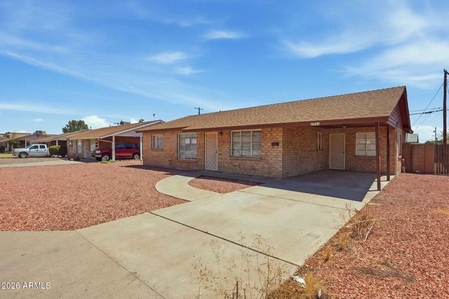 2743 W Ocotillo Road, Phoenix, AZ 85017