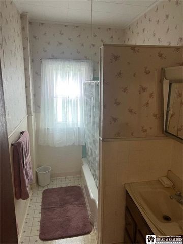 100 Eagle Street, Pomfret, NY 14063