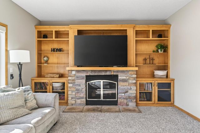 10320 Abbott Drive N, Brooklyn Park, MN 55443