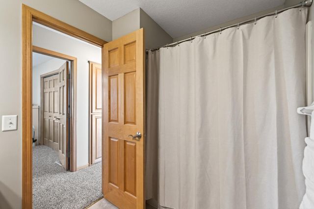 10320 Abbott Drive N, Brooklyn Park, MN 55443