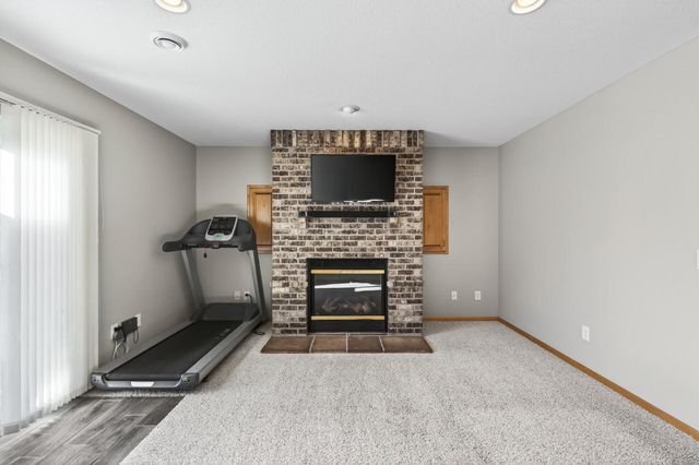 10320 Abbott Drive N, Brooklyn Park, MN 55443