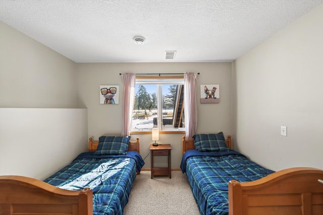 10320 Abbott Drive N, Brooklyn Park, MN 55443