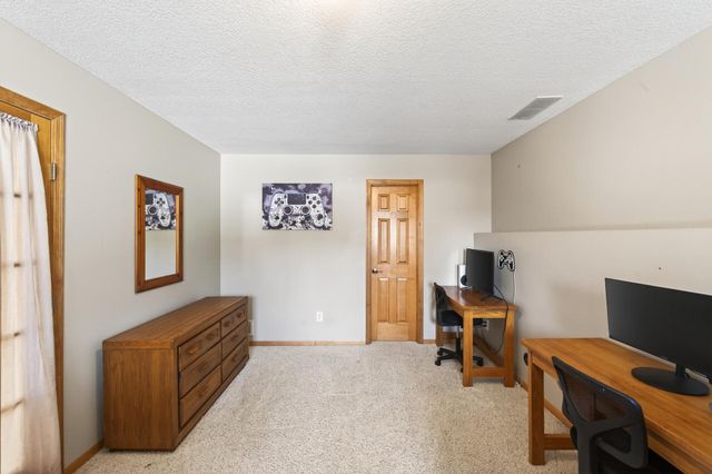 10320 Abbott Drive N, Brooklyn Park, MN 55443