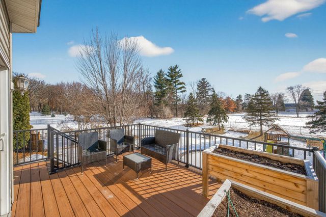 10320 Abbott Drive N, Brooklyn Park, MN 55443